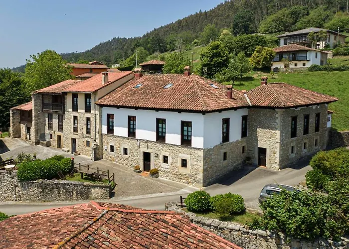 La Casona De Tresgrandas